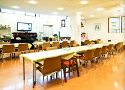 サンライズ・ヴィラ森の里の食堂