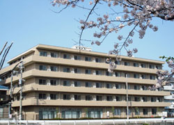 ベストライフ京王堀之内の外観